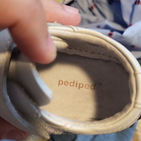 Pediped Soft Gray Baby Walker Shoes - Picture 2 of 10